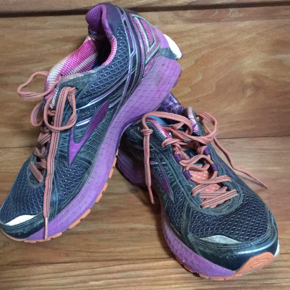 Brooks cross-country running shoes